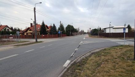 Skrzyżowanie Fabrycznej i Kościelnej w Łajskach (fot. GP/kg)