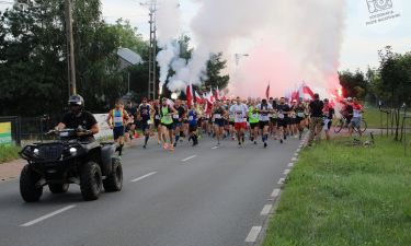 7 edycja Ultramaratonu Powstańca 1944 w Wieliszewie 1 fot. P.Mostowiec