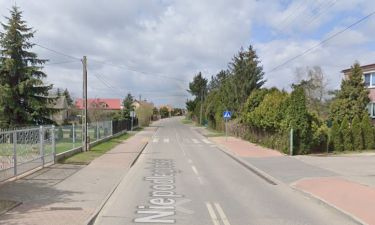 Ulica Niepodległości w Wieliszewie (fot. Google Maps)