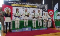 Oliwia Kuźmińska wywalczyła złoty medal podcza zawodów w Bytomiu (fot. KS Sakana)