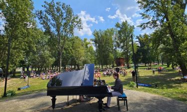 Festiwalu Muzyki Klasycznej “Portowa Kultura Dźwięku” w Porcie Pilawa (fot. Urząd Gminy Nieporęt)