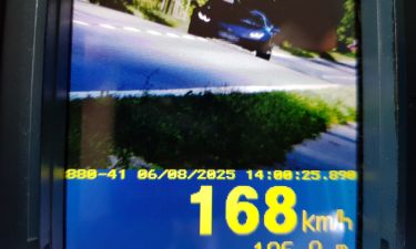 Kierowca Lamborghini jechał z prędkością 168 km.h na ul. Modlińskiej w Bożej Woli (fot. KPP w Legionowie)
