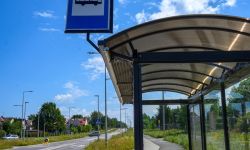 Przystanek autobusowy (zdjęcie poglądowe, fot. www.miasto.zgierz.pl)